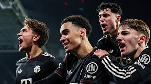 C罗中场休息时对裁判表达不满，讽刺道：你吹得太好了